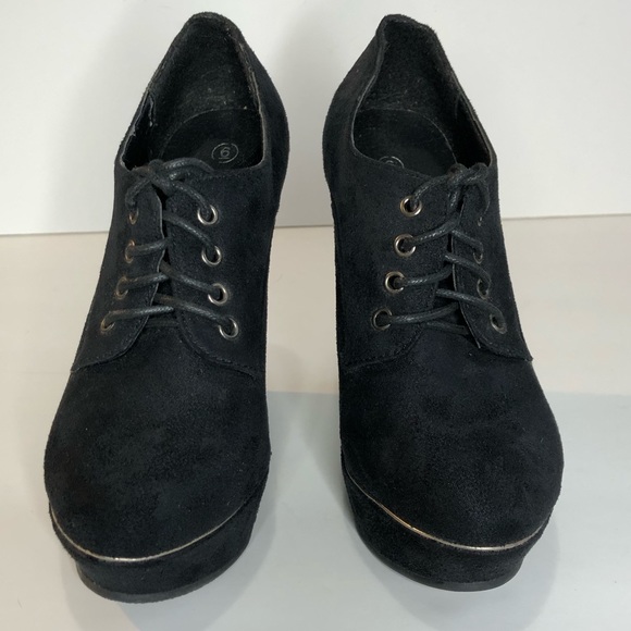 Woman’s suede black lace up platform wedge shoes size 6 - Picture 11 of 15